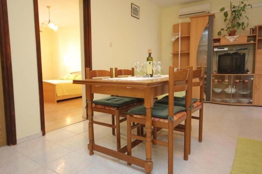 Apartments Zoki - Great Location Close To The Sea Vis Exterior foto